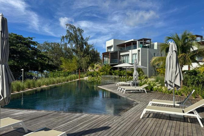 Penthouse en bord de mer à vendre – Pointe aux Piments